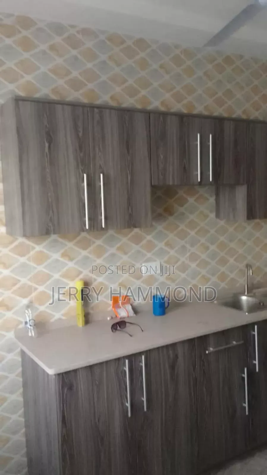 3bdrm House in Valley View, Oyibi for sale