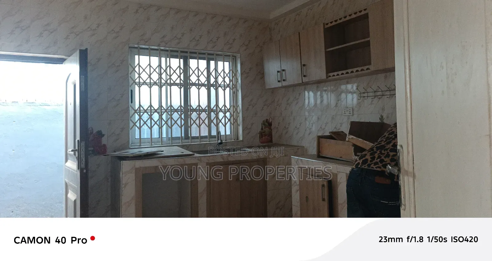 3bdrm House in Amasaman Asalahaja for sale