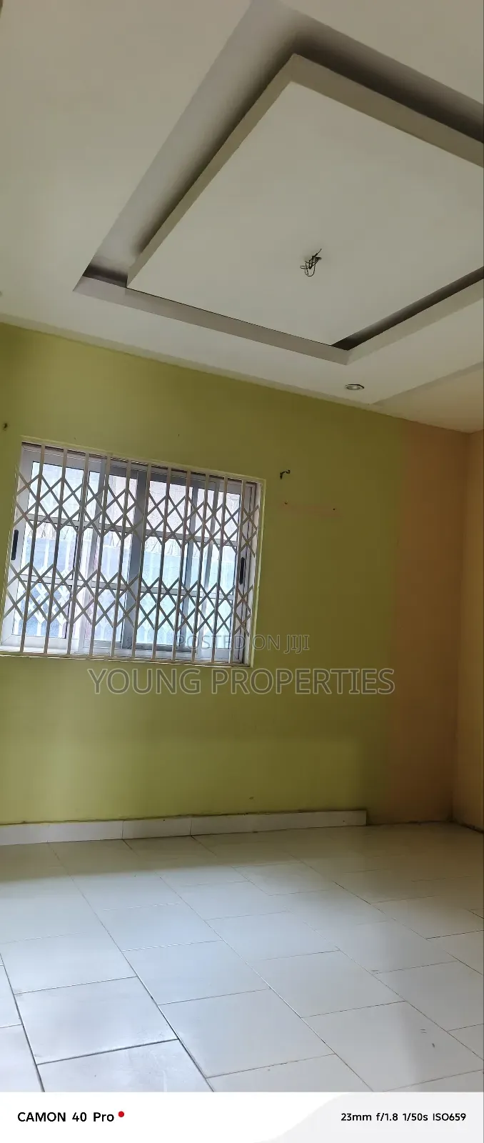 3bdrm House in Amasaman Asalahaja for sale