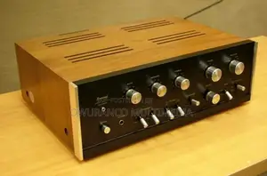 Sansui Au-555a Stereo Amplifier