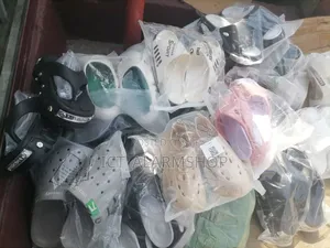 Sneakers and Slippers Crous
