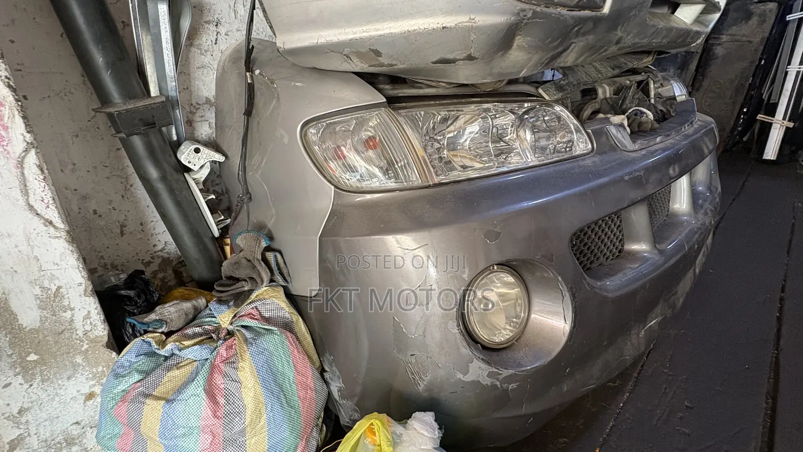 Hyundai H1/Starex Front Cut 1997,1998,1999,2000,2001,2002,2003,2004,