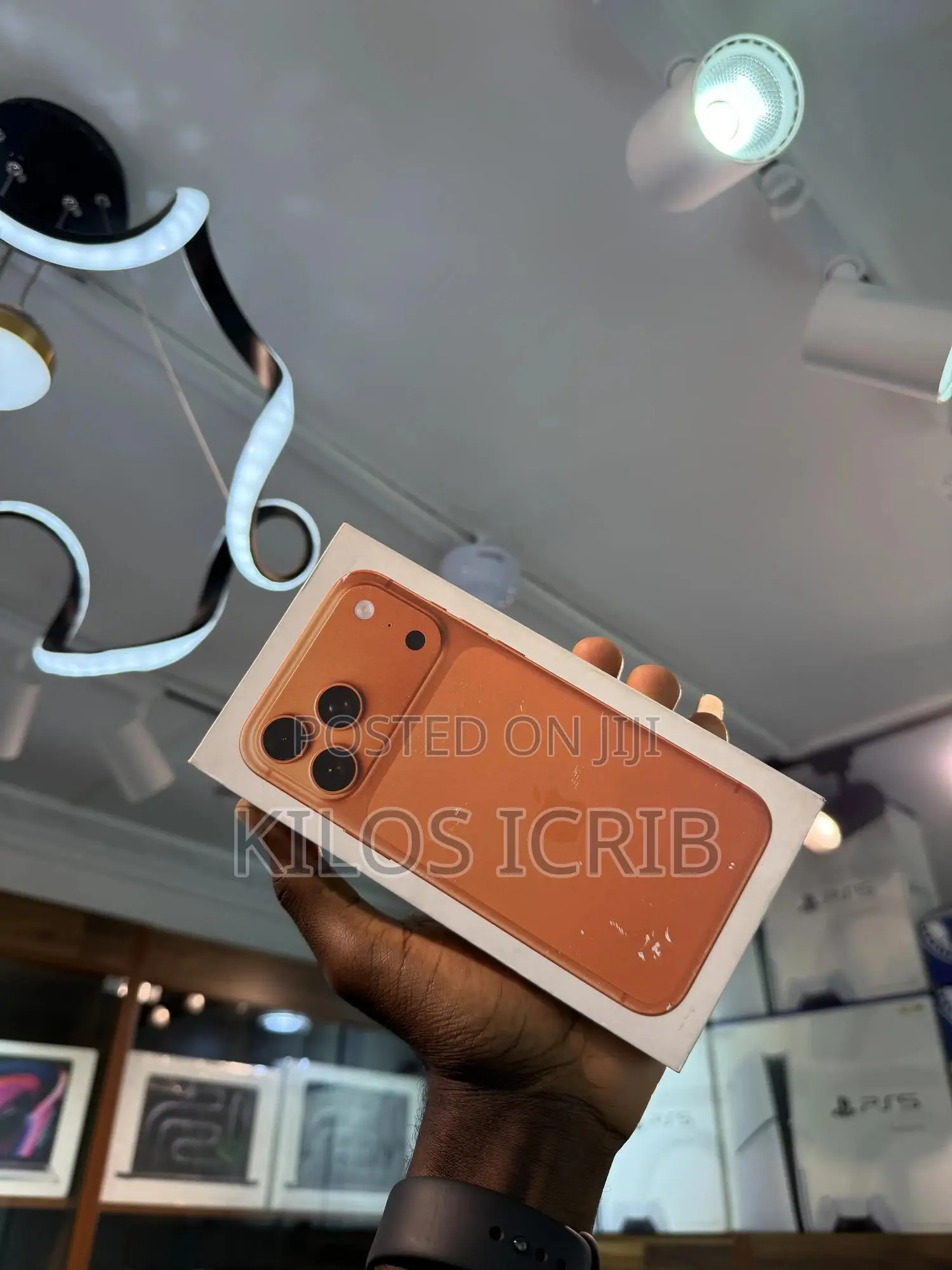 New Apple iPhone 17 Pro Max 256 GB Orange