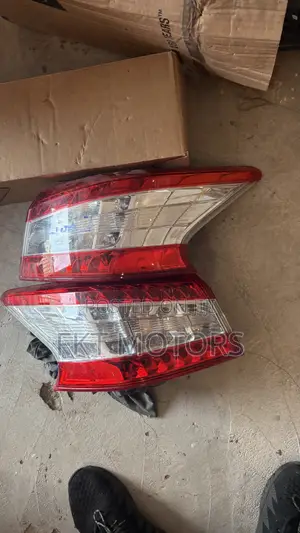 Nissan Sentra Taillight 2012,2013,2014,2015,2016,2017