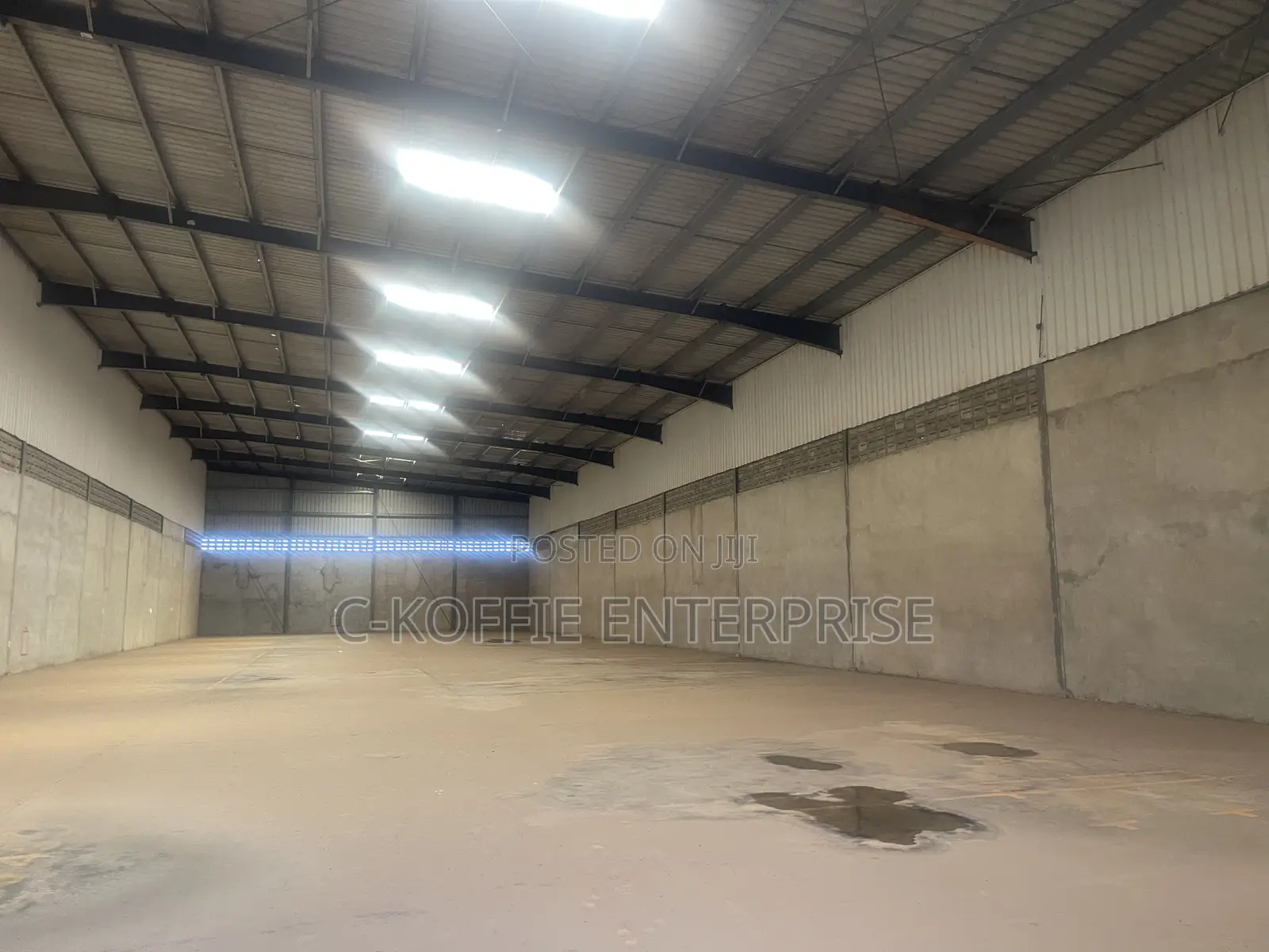 4000 SQM Warehouse on 5 Acers at Tema for Sale