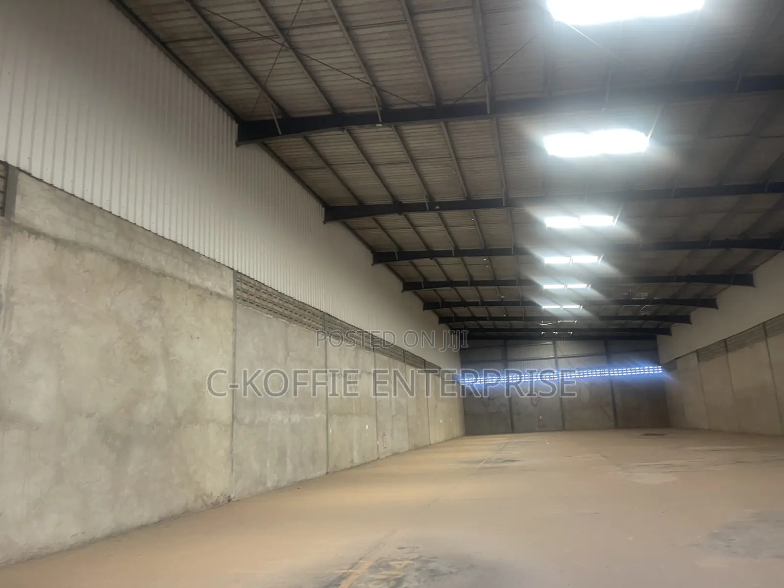 4000 SQM Warehouse on 5 Acers at Tema for Sale