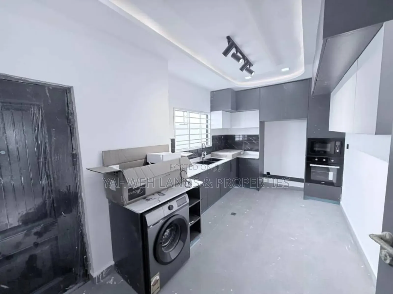3bdrm House in Lashibi for sale