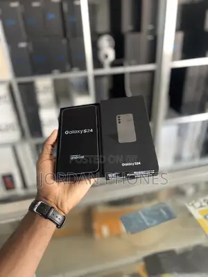 New Samsung Galaxy S24 128 GB Black