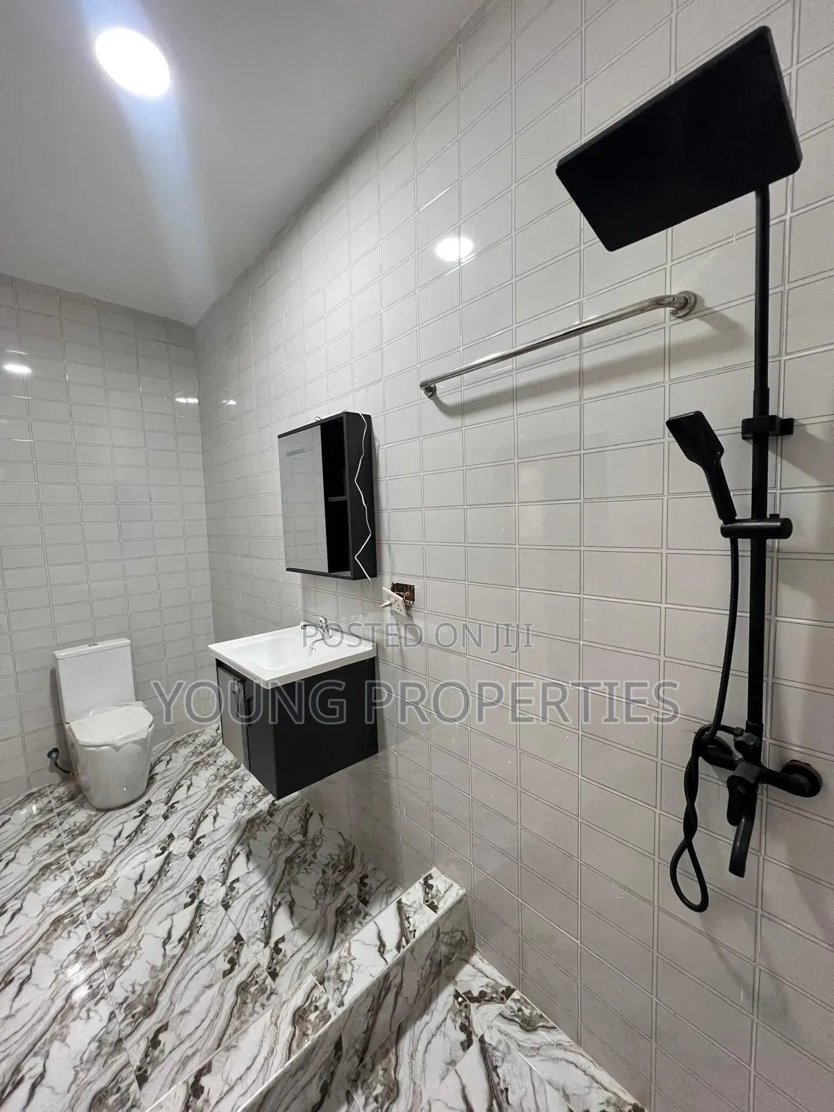 3bdrm House in Kasoa Chrispo City for sale