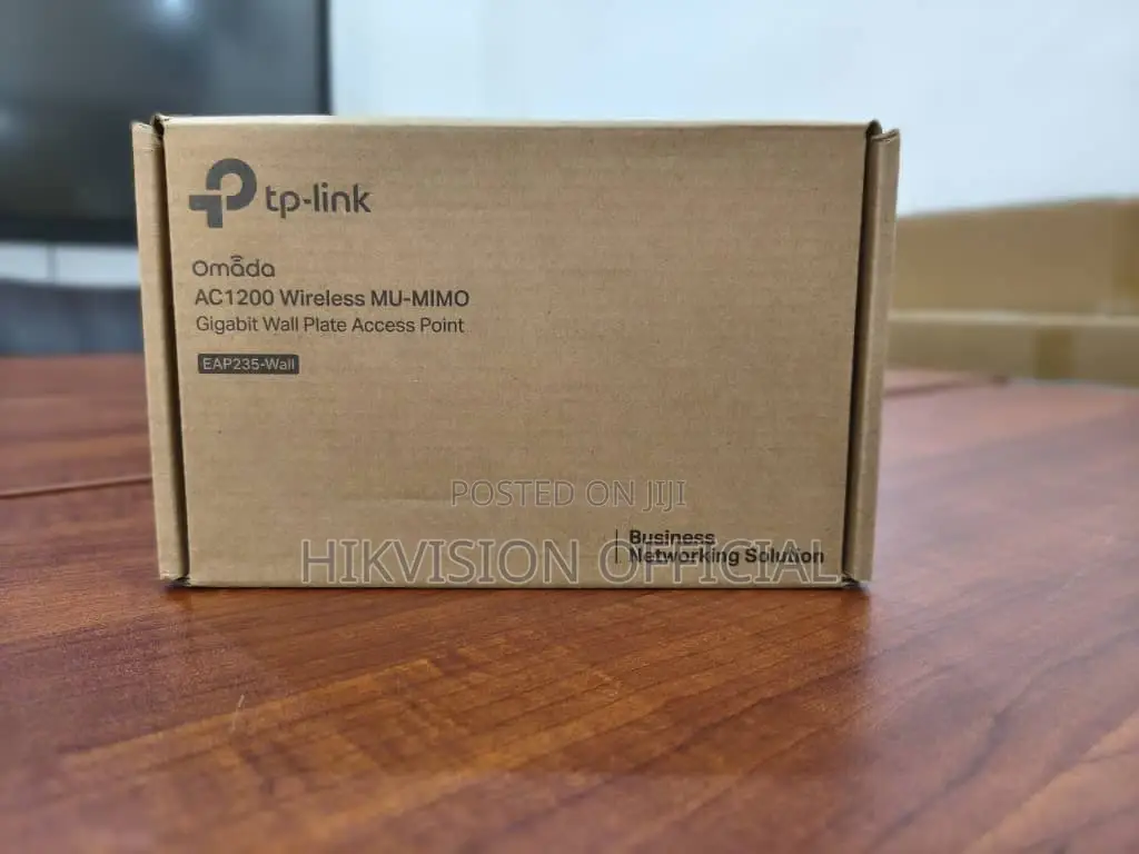 Eap235-Wall=Omada Ac1200 Wireless Gigabit Wall Plate Access Point