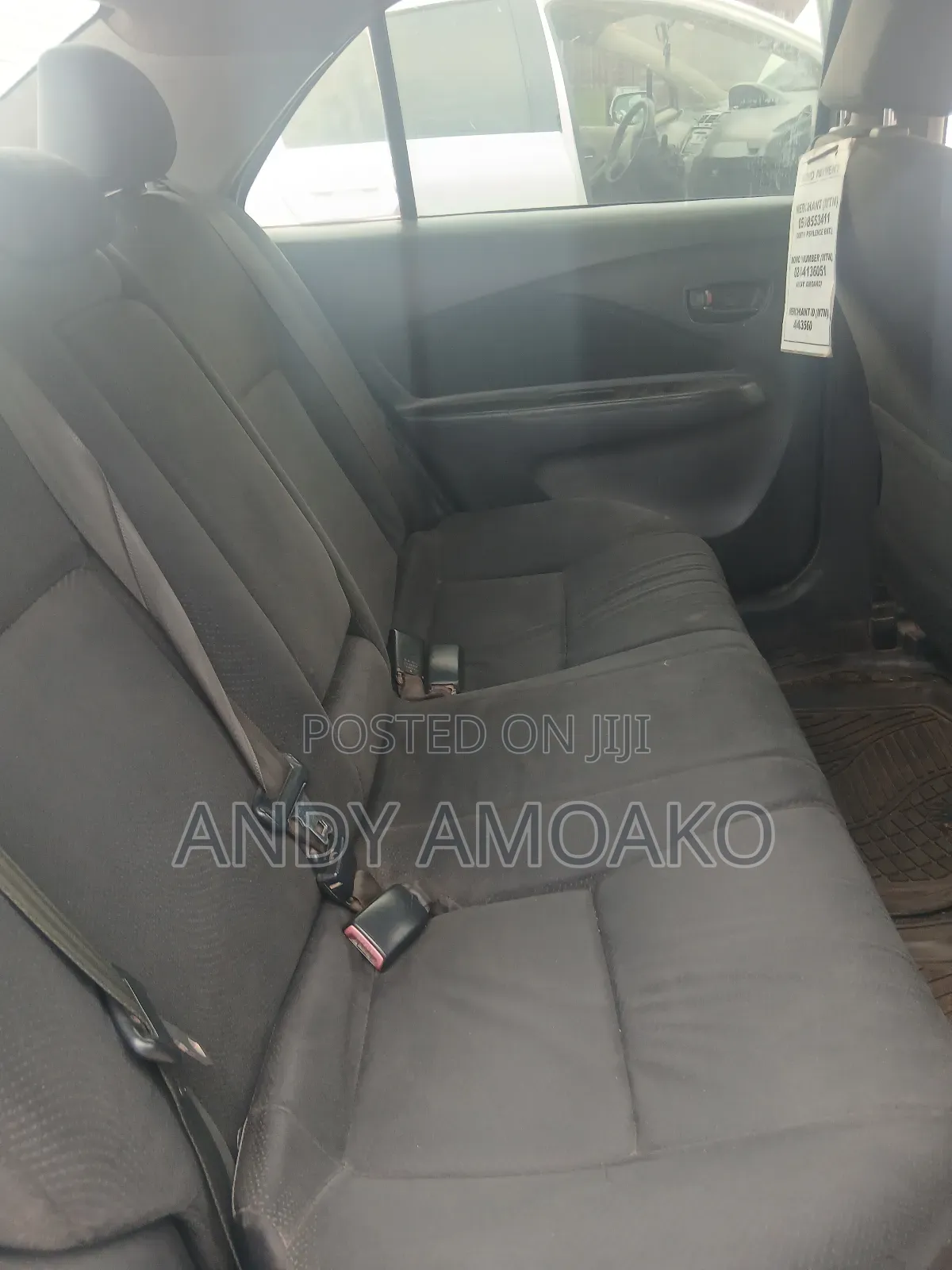 Toyota Yaris L Hatchback 3dr 2012 Gray