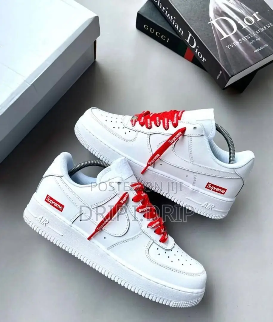 Airforce 1 X Suprême . (Grade A),Available In All Sizes And Colours