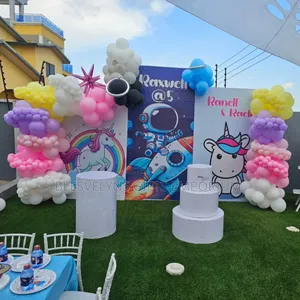Kids Party Balloon Decor