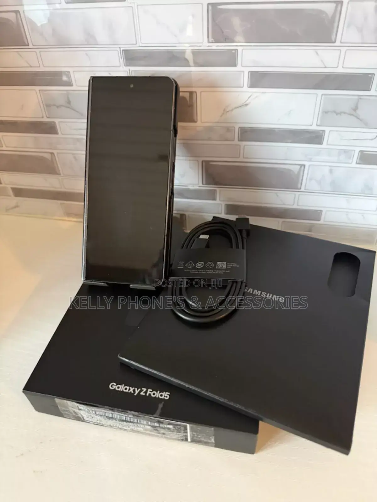 New Samsung Galaxy Z Fold 5 512 GB White