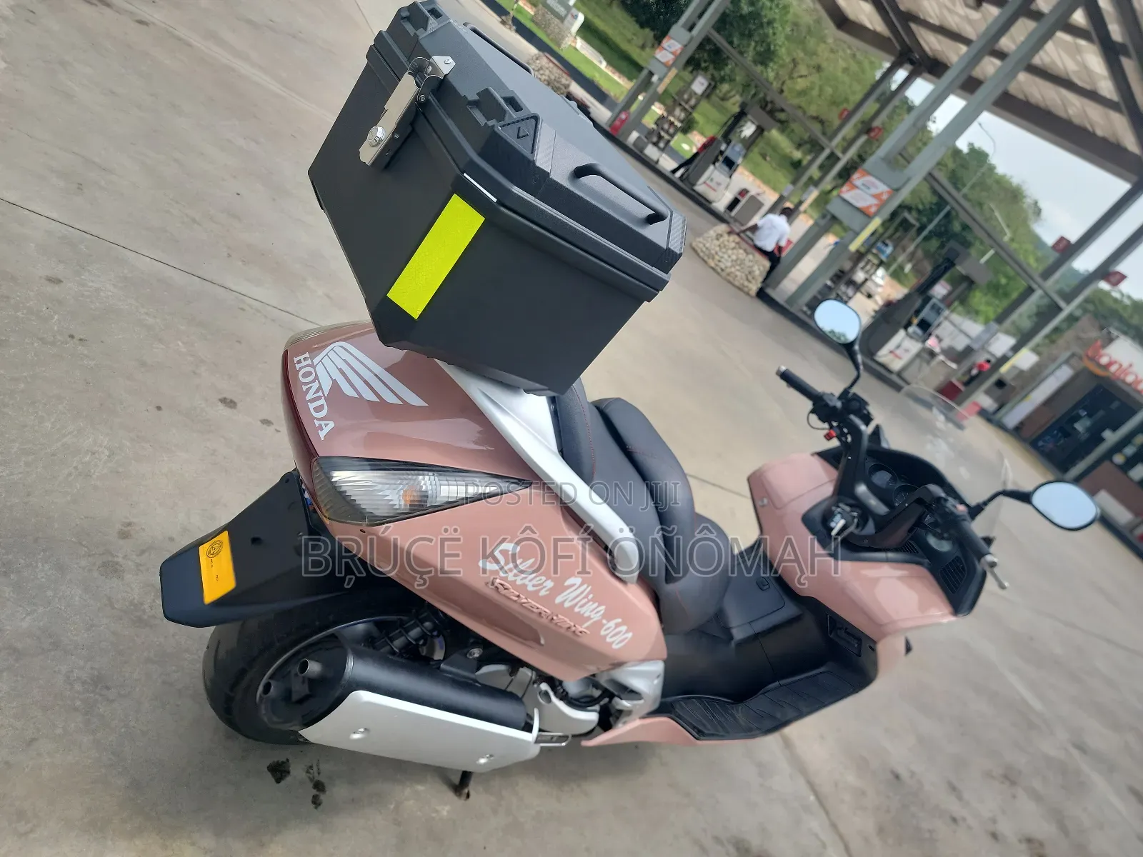Honda Gold Wing 2012 Beige