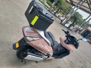 Honda Gold Wing 2012 Beige