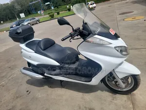 Yamaha Majesty 2015 White