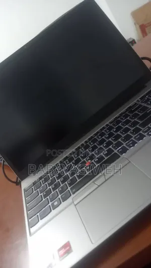 Laptop Lenovo ThinkPad E15 16GB AMD Ryzen 7 SSD 1T