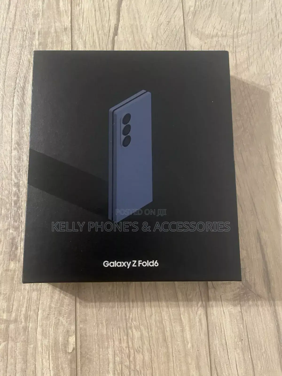 New Samsung Galaxy Z Fold6 256 GB Gold