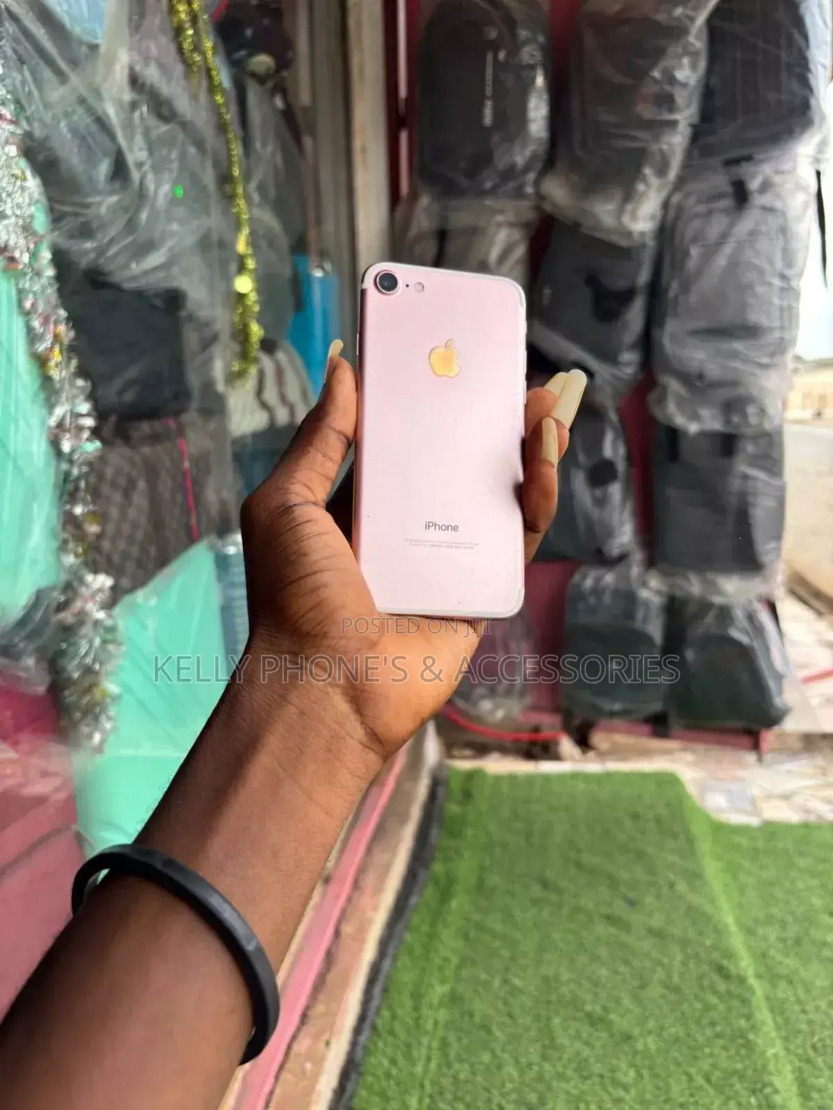 Apple iPhone 7 32 GB Gold