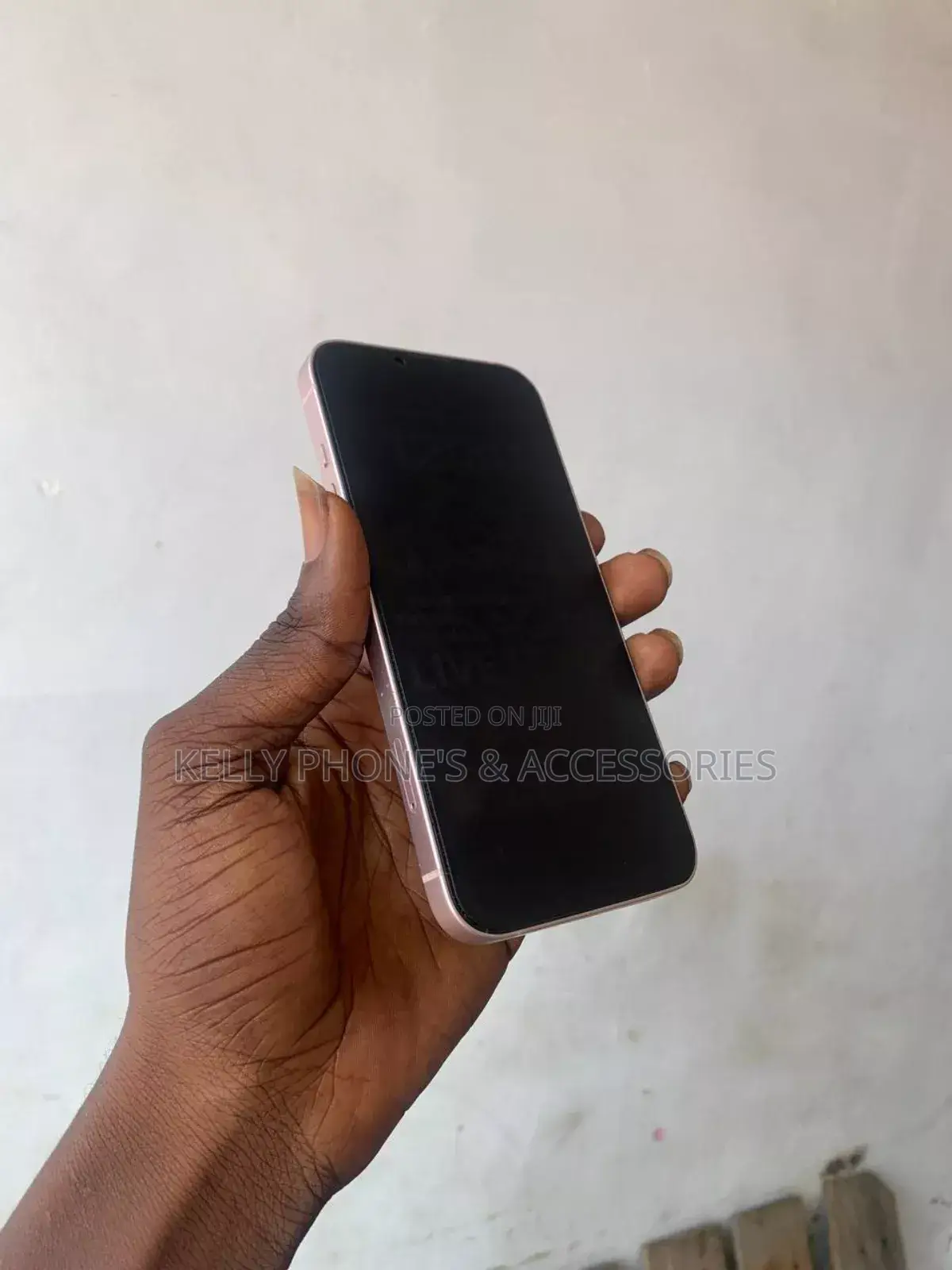 New Apple iPhone 13 256 GB Gold