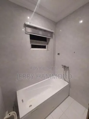 3bdrm Apartment in Greek Apartment In A, East Legon for sale