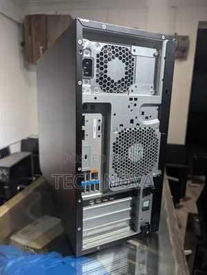 Desktop Computer HP Z2 G4 Mini 16GB Intel Core i7 HDD+SSD 256GB
