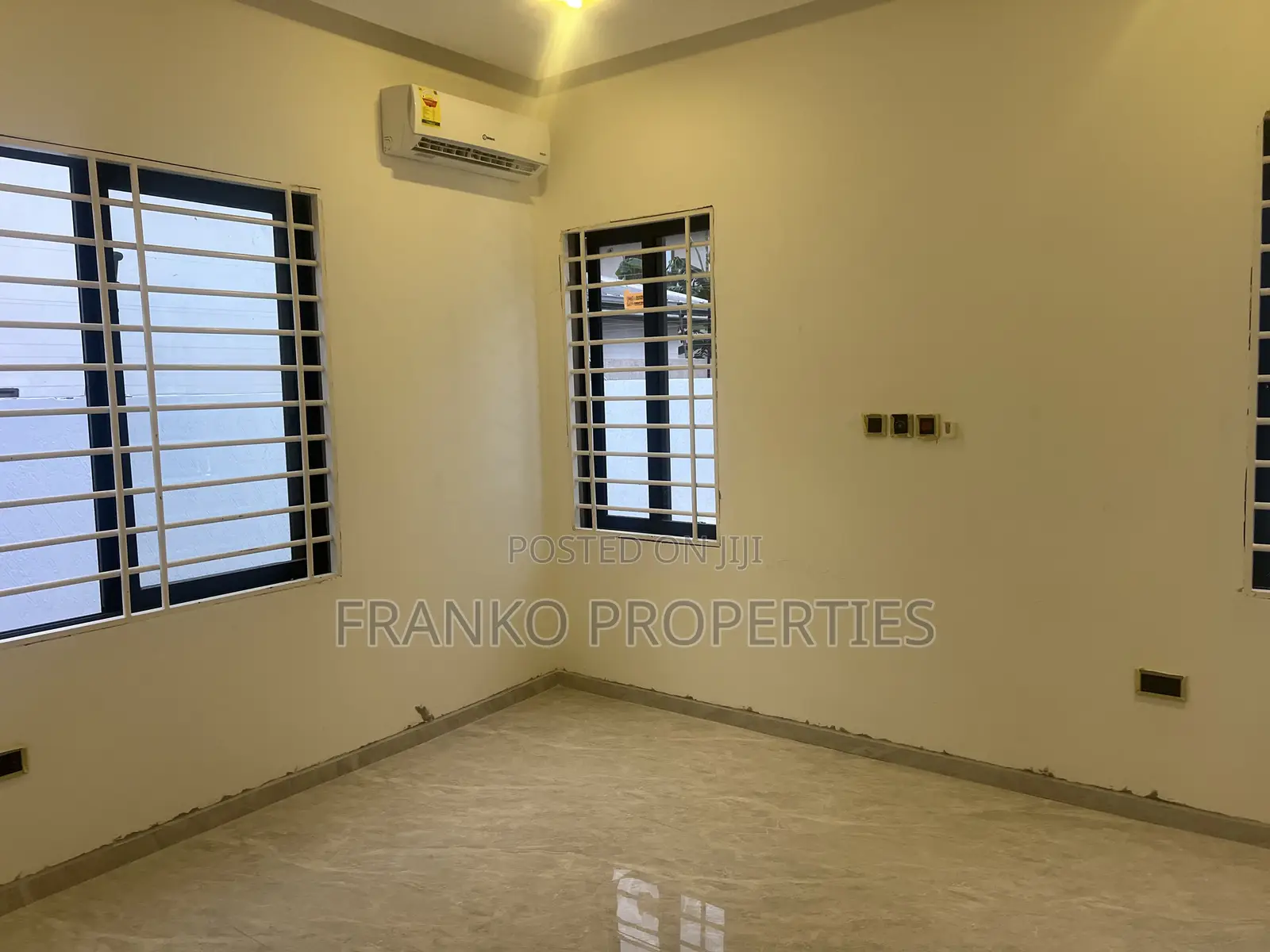 3bdrm House in Franko Properties, School Junction for sale