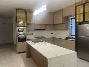 3bdrm House in Franko Properties, School Junction for sale