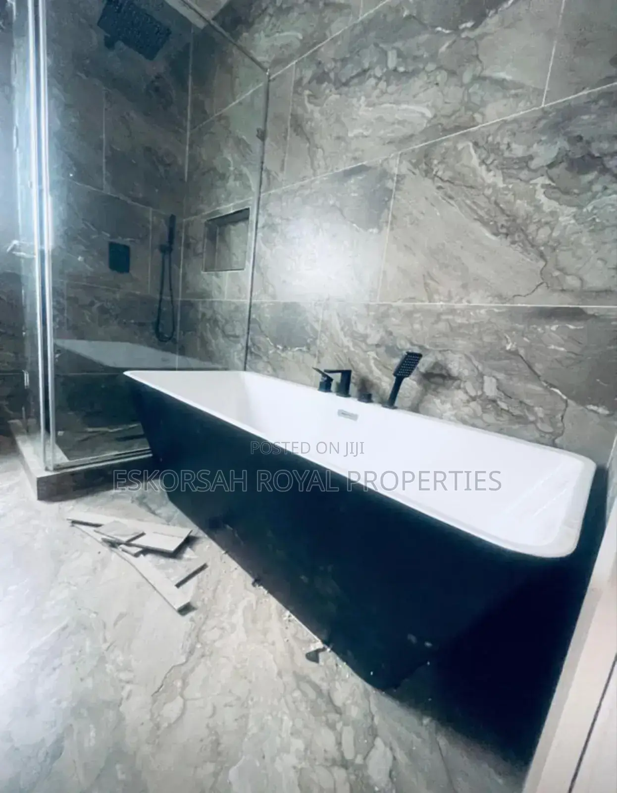 3bdrm House in Ashaley Botwe for rent