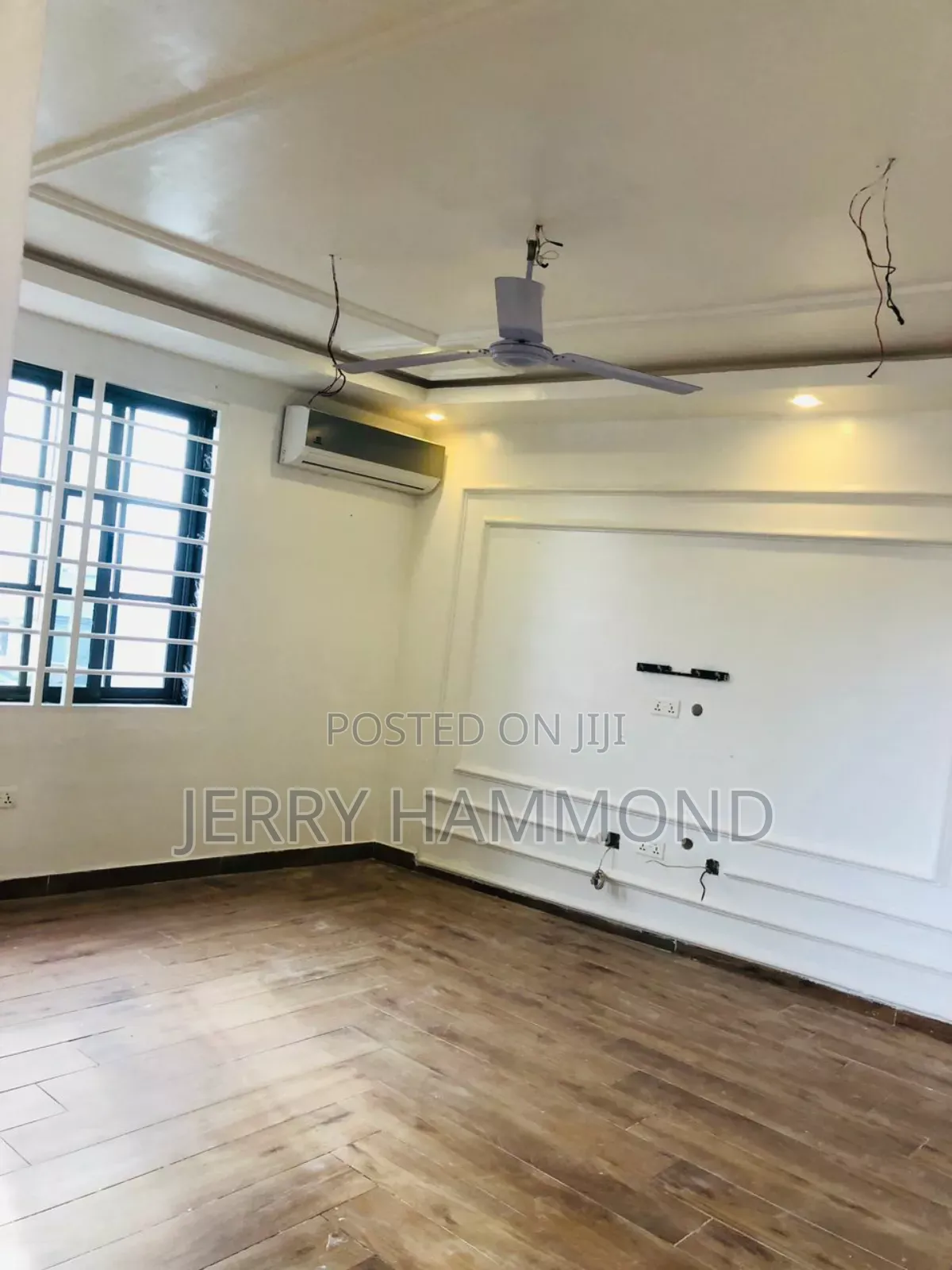 3bdrm Apartment in Greek Apartment In A, East Legon for sale
