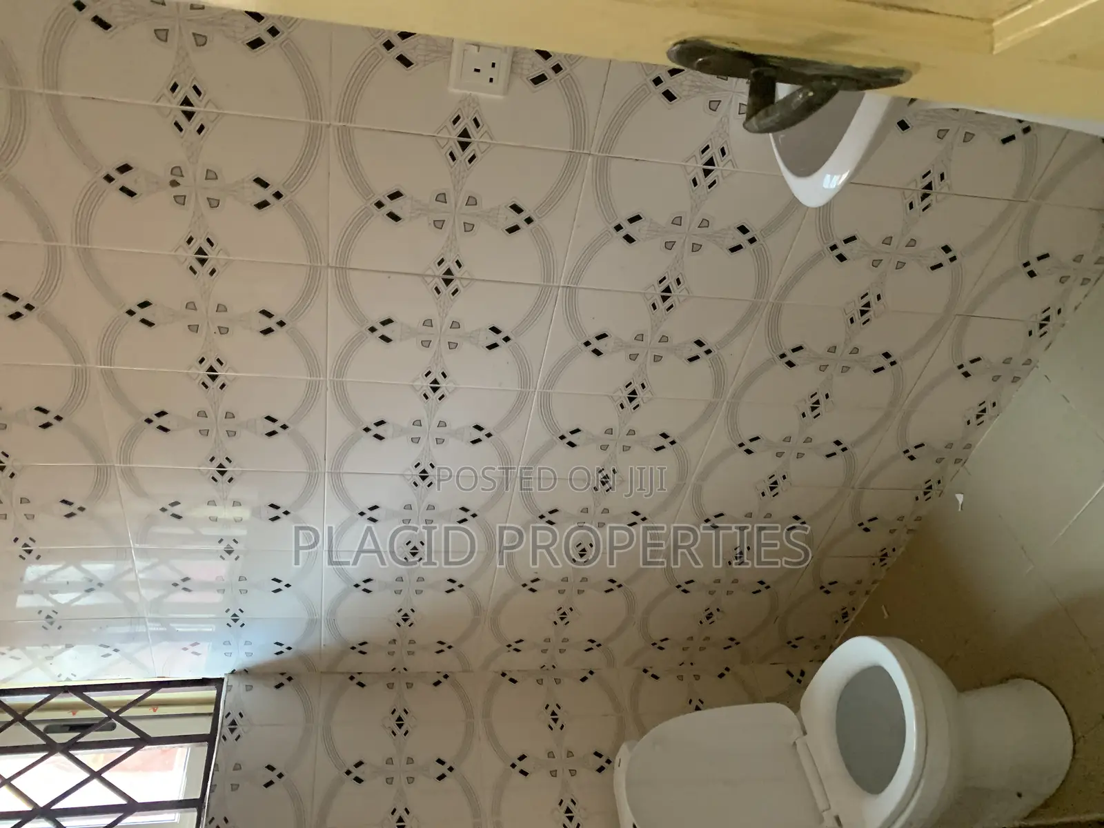 2bdrm Apartment in Ashongman Estate for rent