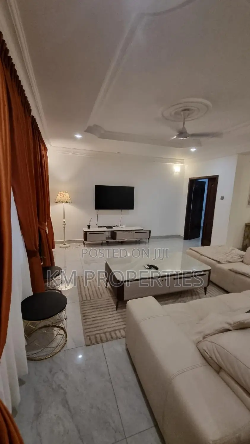 Furnished 3 Beds Executive Airbnb