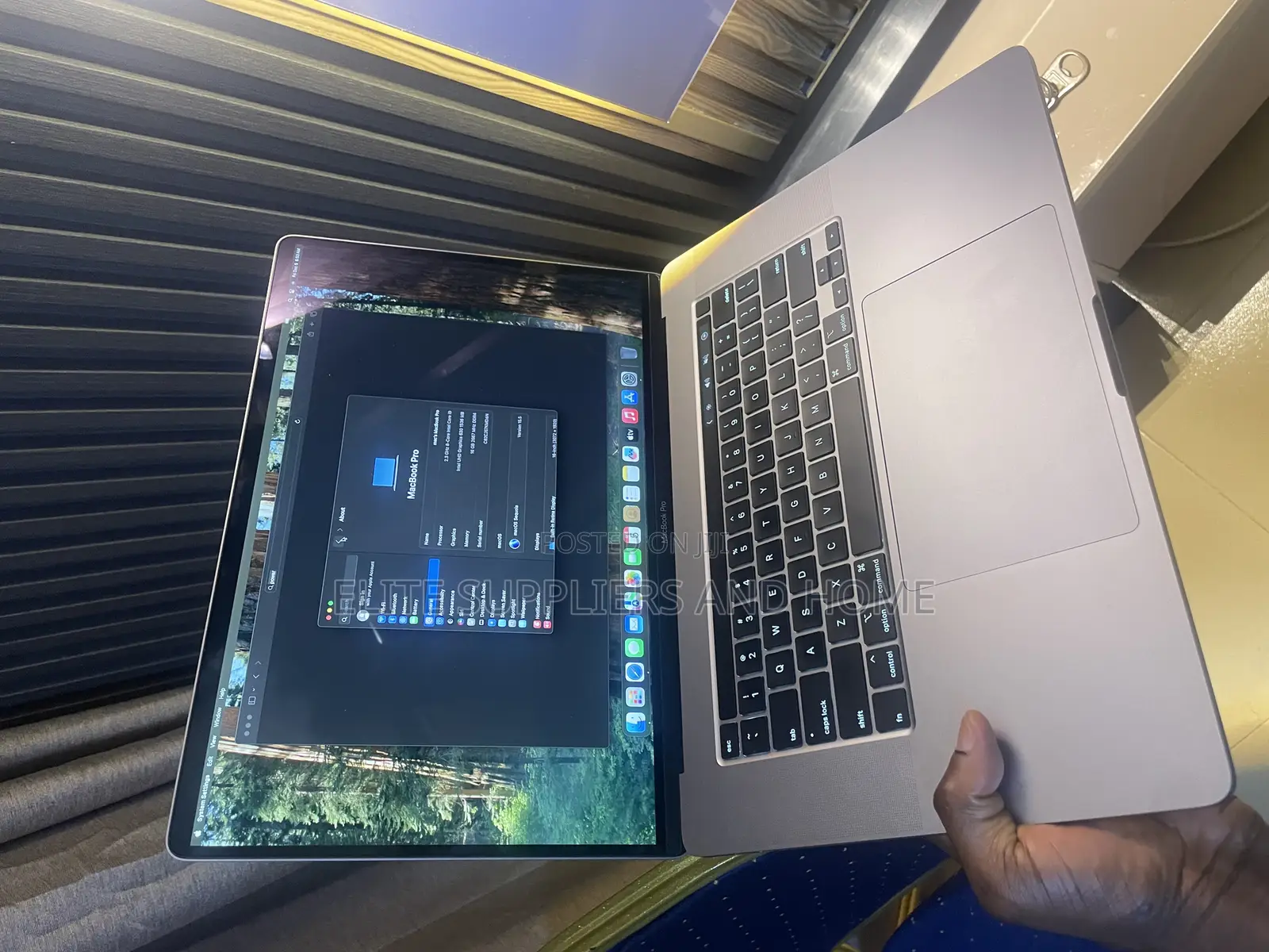 Laptop Apple MacBook Pro 2019 16GB Intel Core i7 SSD 1T