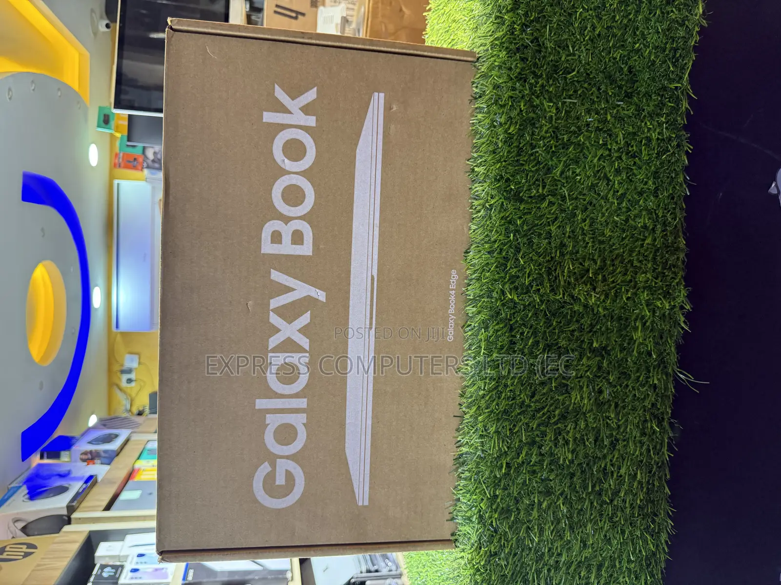 New Laptop Samsung Galaxy Book4 16GB Qualcomm Snapdragon X Elite 512GB