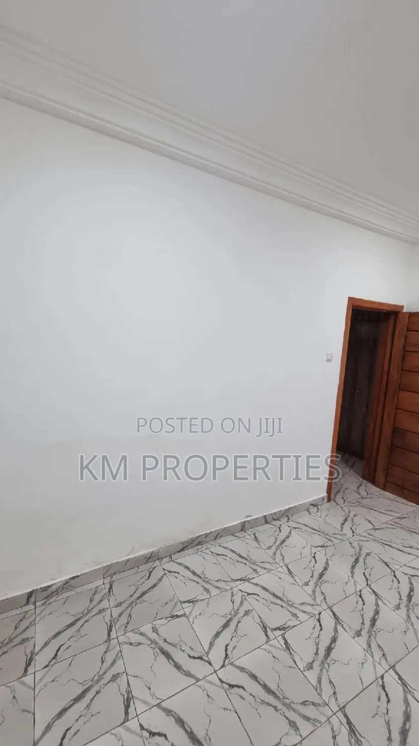 1bdrm Apartment in Achimota K-Boat Near for rent