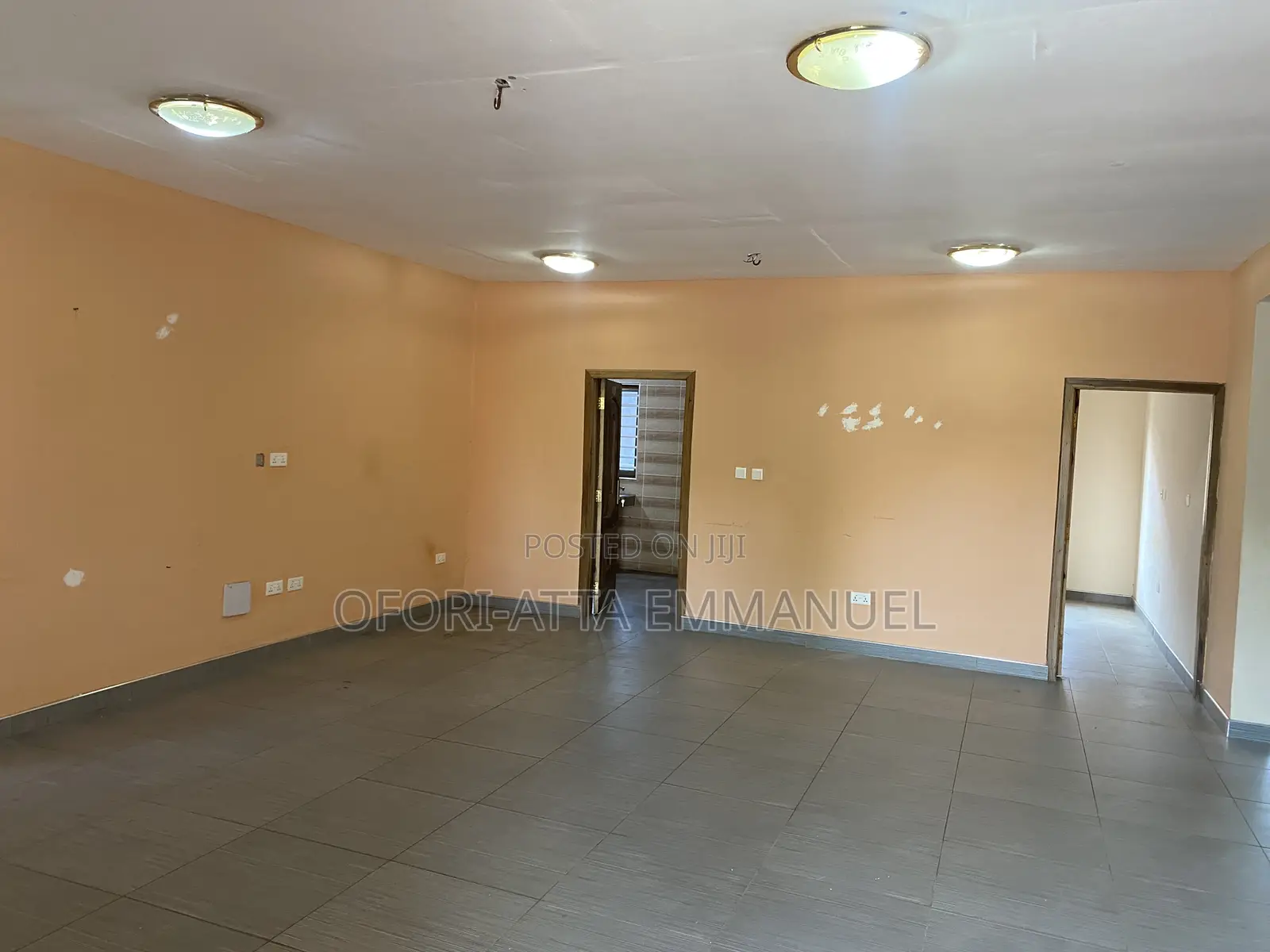 3bdrm Apartment in Amasaman Market, Pokuase for rent