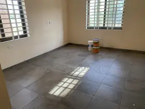 3bdrm Apartment in Amasaman Market, Pokuase for rent