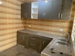 3bdrm Apartment in Amasaman Market, Pokuase for rent