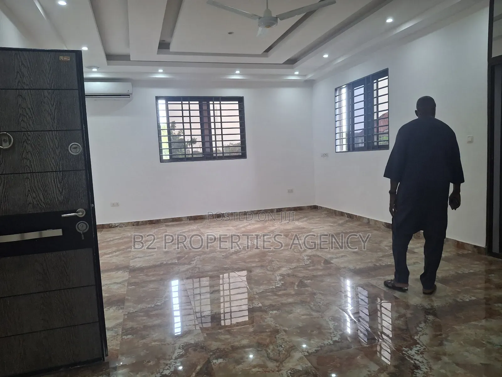Furnished 5bdrm House in B2 Properties Agency, Kumasi Metropolitan