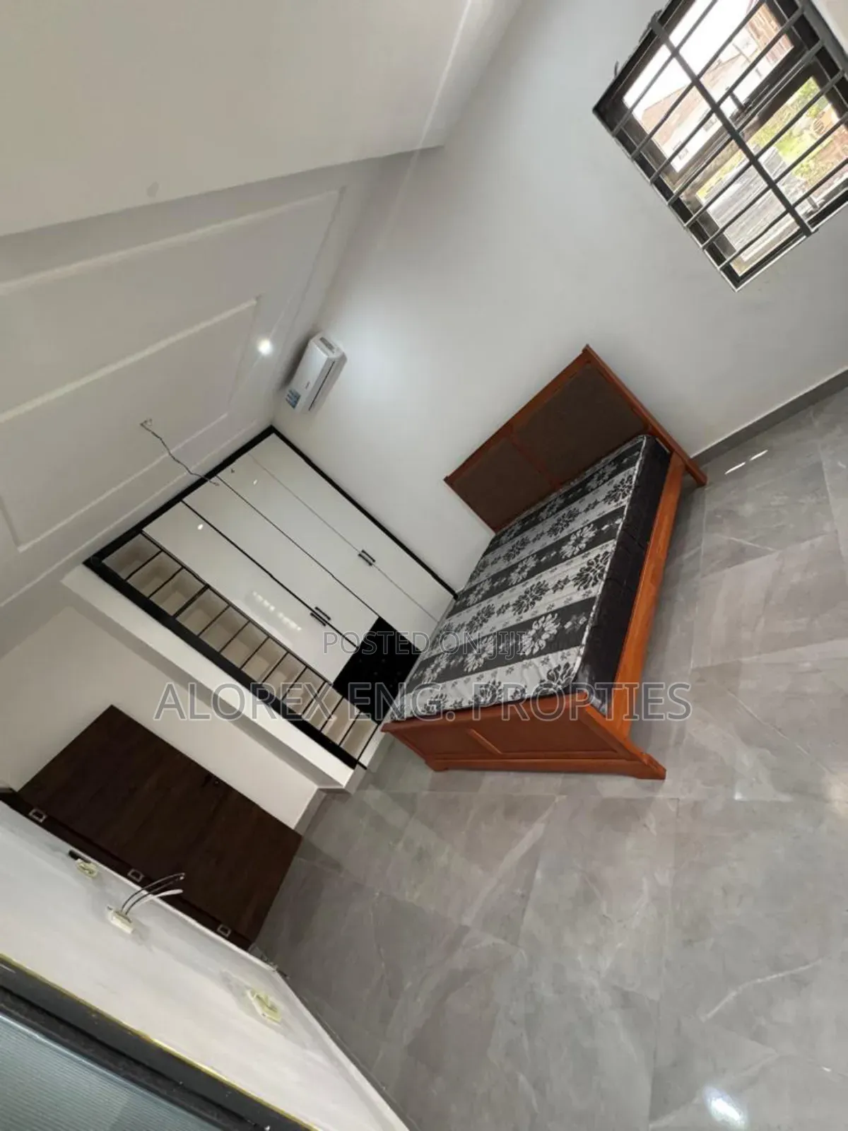 4bdrm Duplex in $150,000 Self, Ashaley Botwe for sale