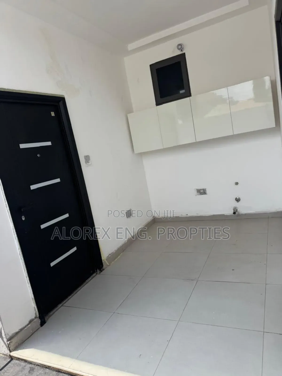 4bdrm Duplex in $150,000 Self, Ashaley Botwe for sale