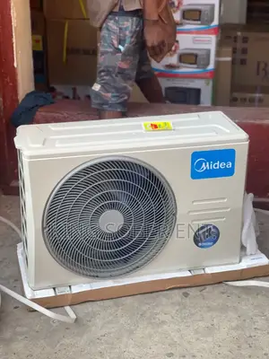 Midea Air Conditioner 1.5hp= 3950gh