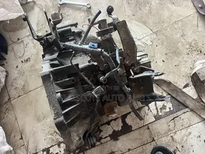 Corolla 03-08 Manual Transmission/ Gearbox