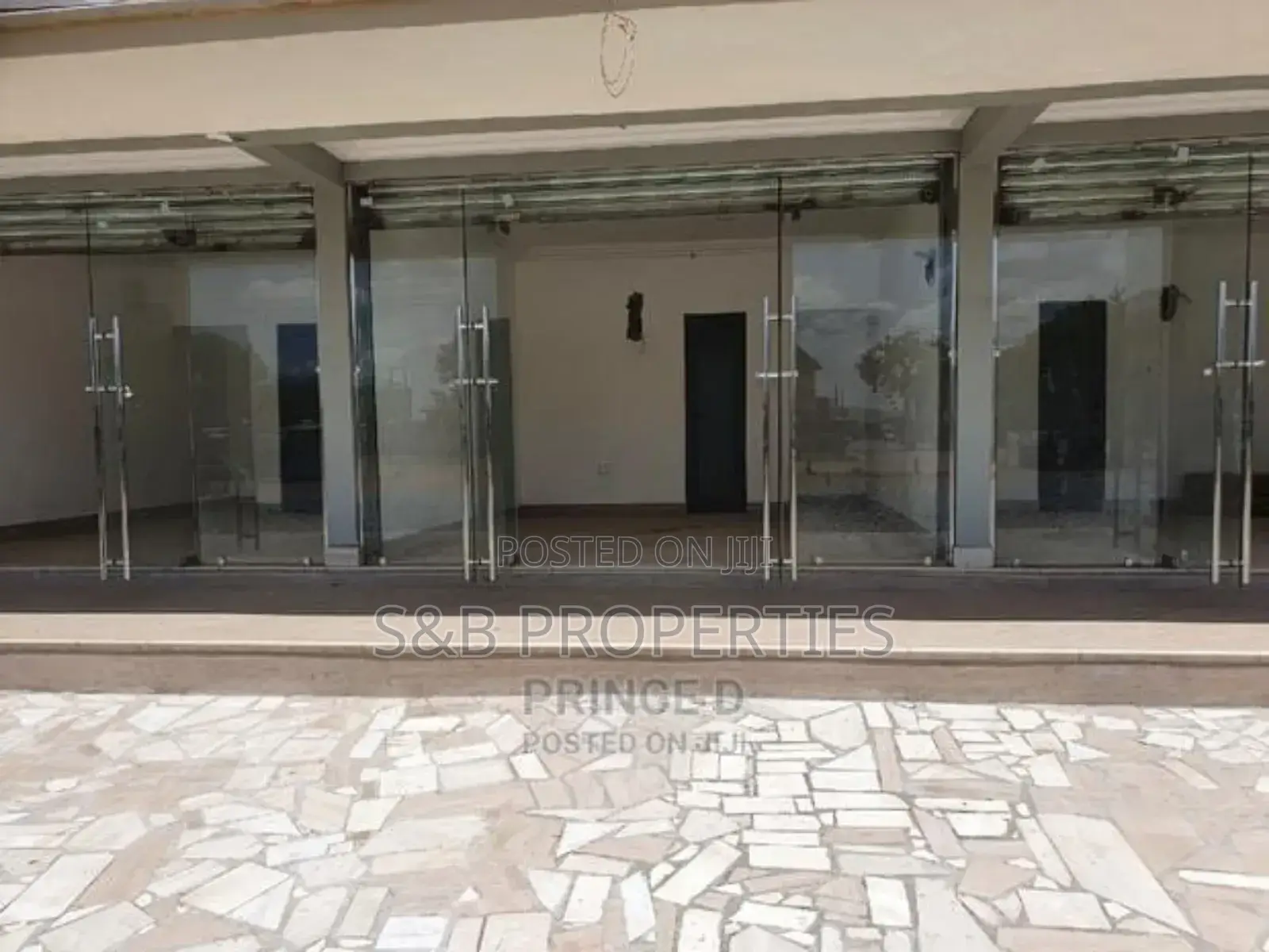 Shop for Rent at Haatso Borhye