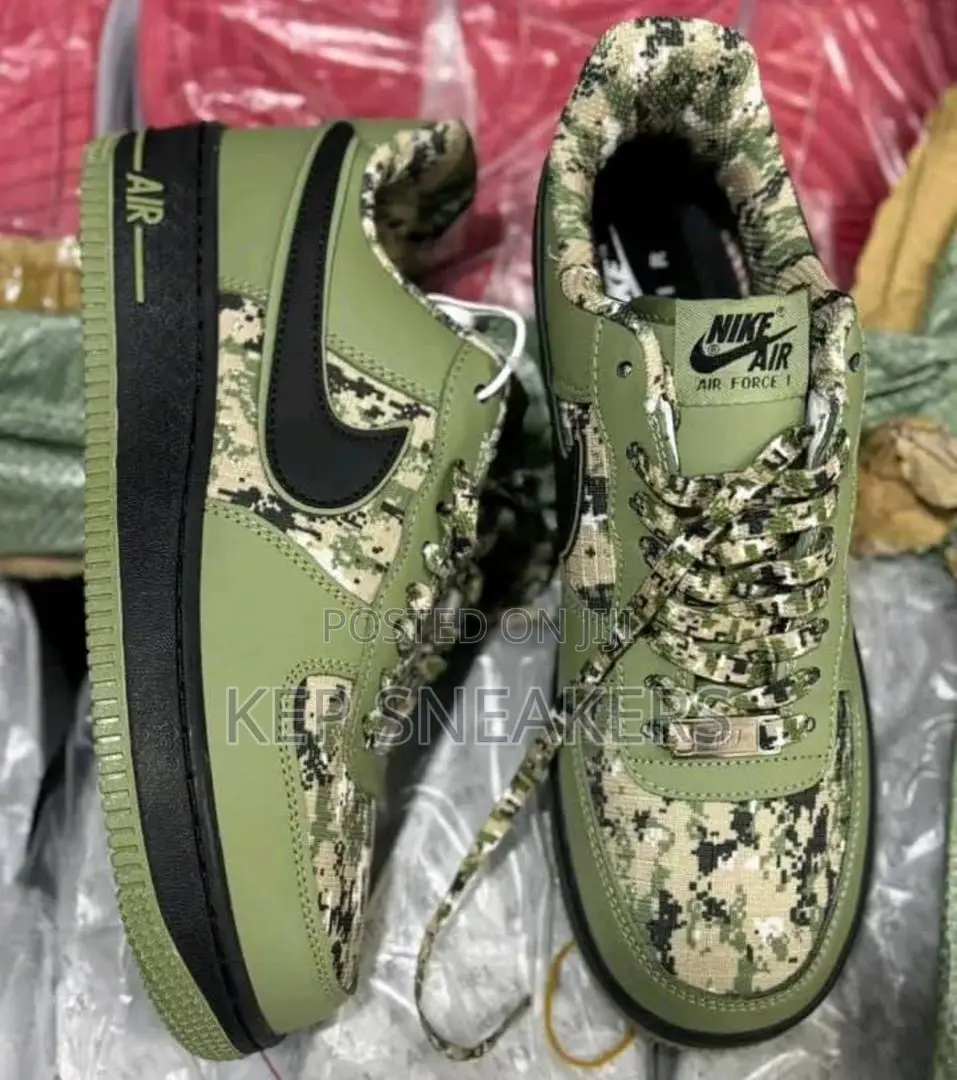 Nike Air Force 1 Low '07 Lv8 Reflective Camo