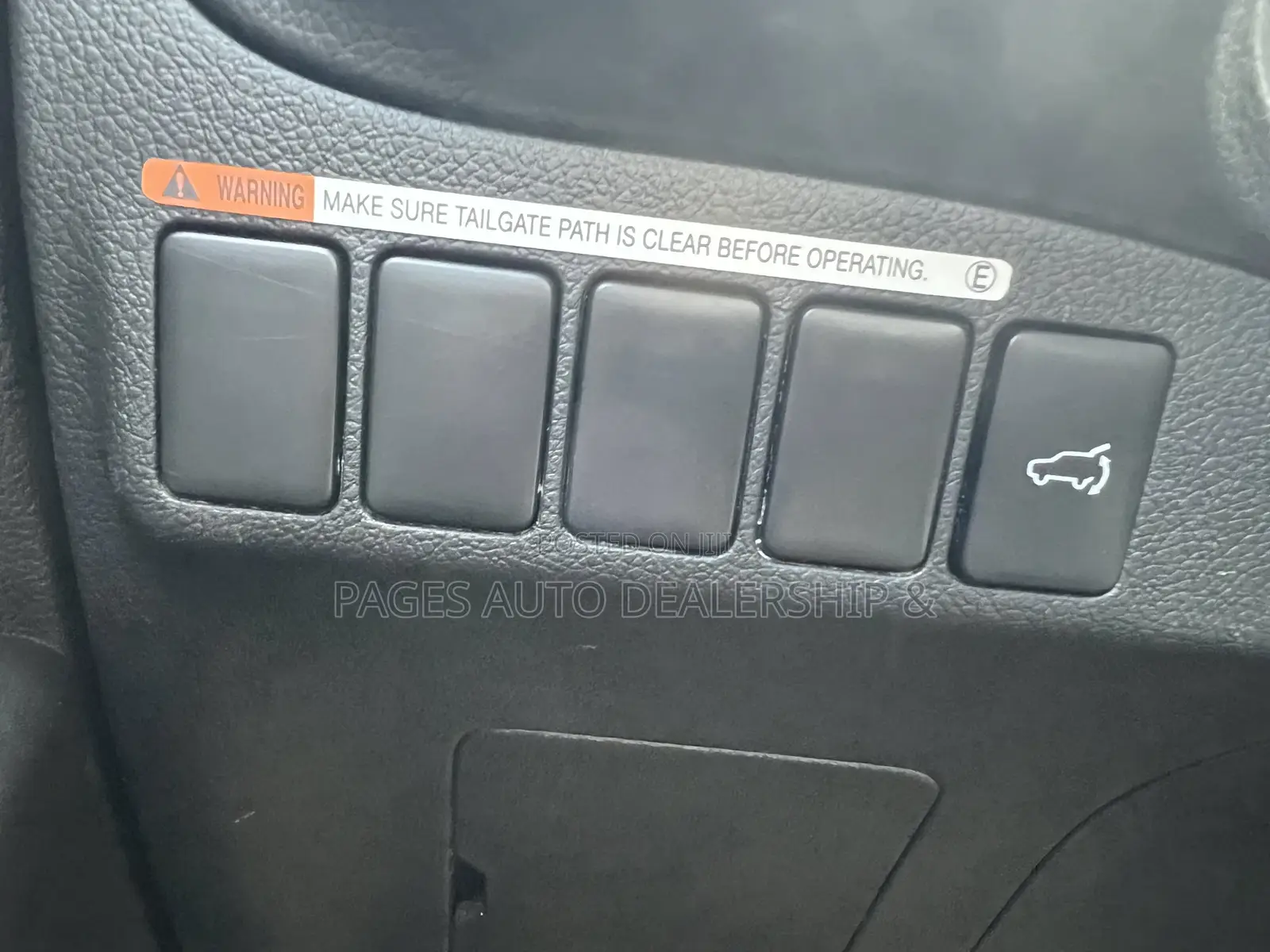Mitsubishi Outlander SEL FWD 2018 Black