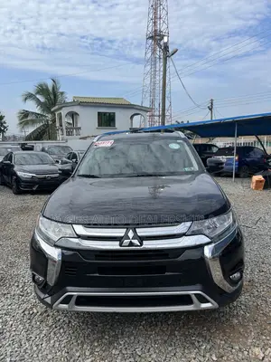 Mitsubishi Outlander SEL FWD 2018 Black