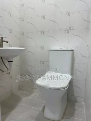 3bdrm House in Costal, Spintex for sale