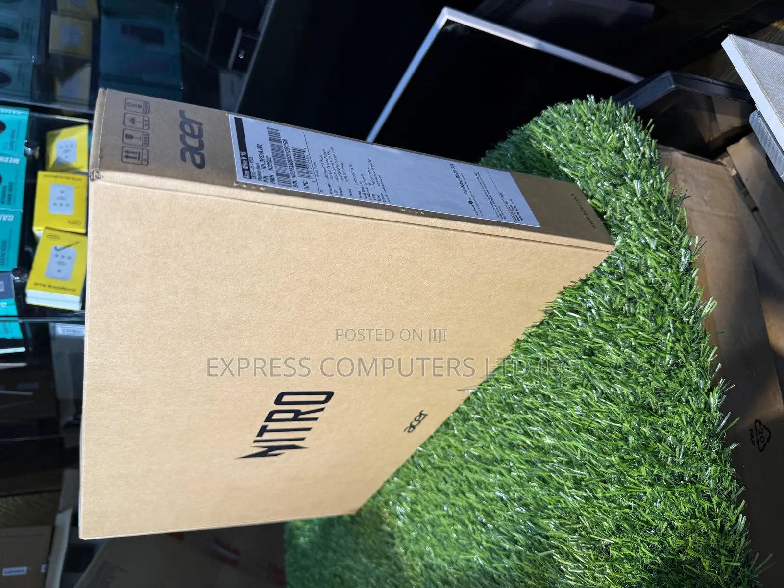 New Laptop Acer Nitro 5 32GB AMD Ryzen 5 SSHD (Hybrid) 512GB
